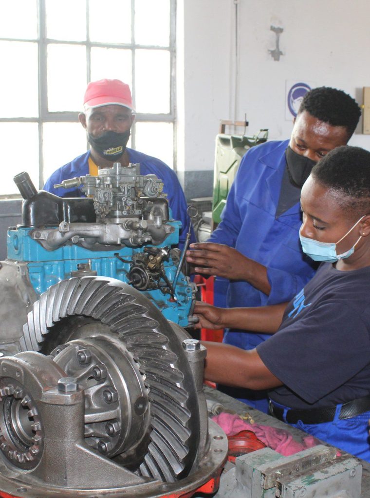 164498133_115471603944376_3949449251193995598_n